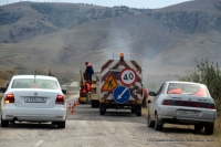 Идут ремонтные работы дороги Судак -Солнечная Долина
